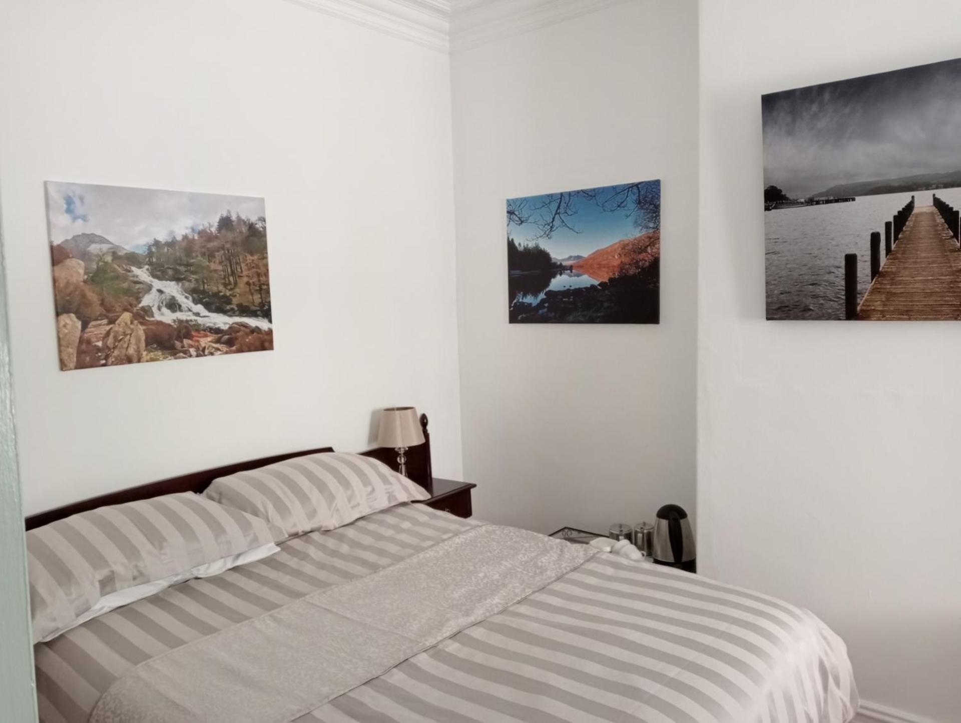 Bron Orme Private Hotel Ландъндо Екстериор снимка